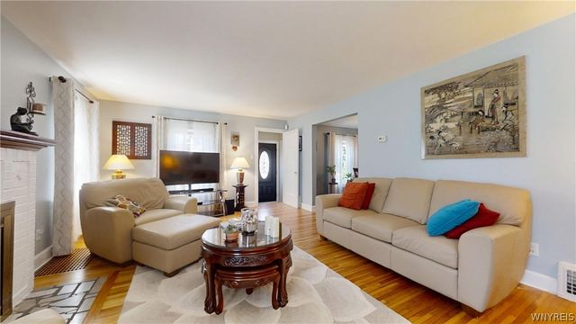 129 Hendricks Blvd, Amherst, NY 14226