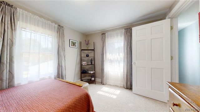 129 Hendricks Blvd, Amherst, NY 14226