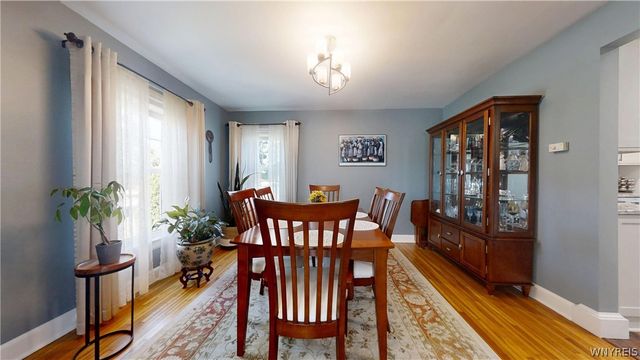 129 Hendricks Blvd, Amherst, NY 14226