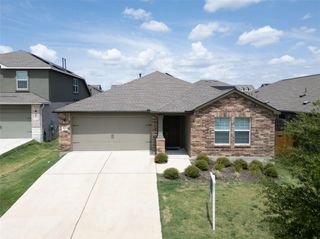 1729 Catahoula DR, Leander, TX 78641