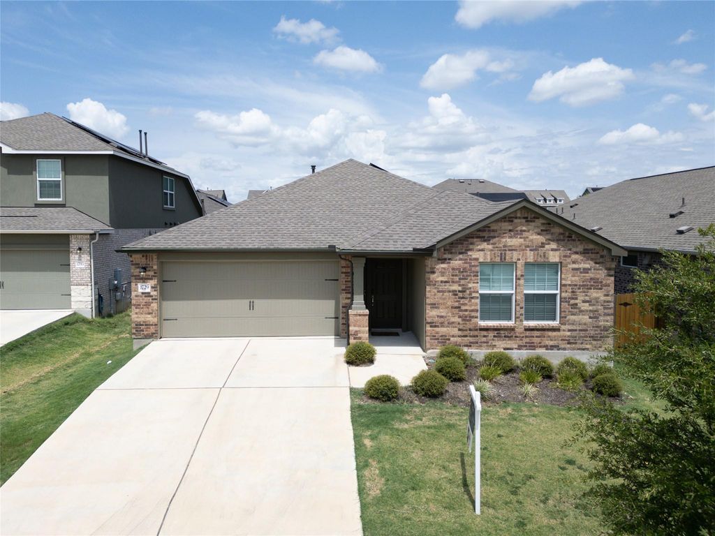 1729 Catahoula DR, Leander, TX 78641
