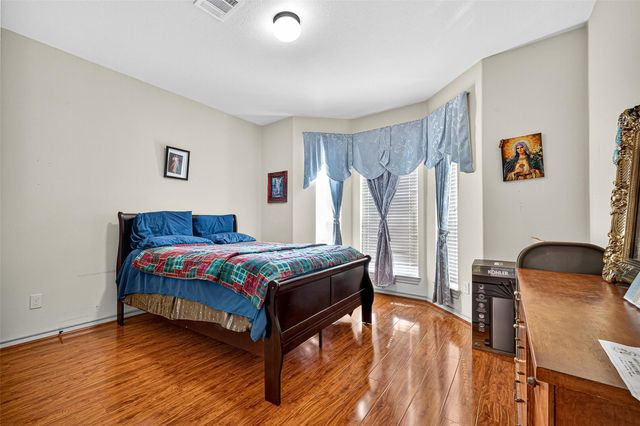 2102 Argos Drive, Missouri City, TX 77459