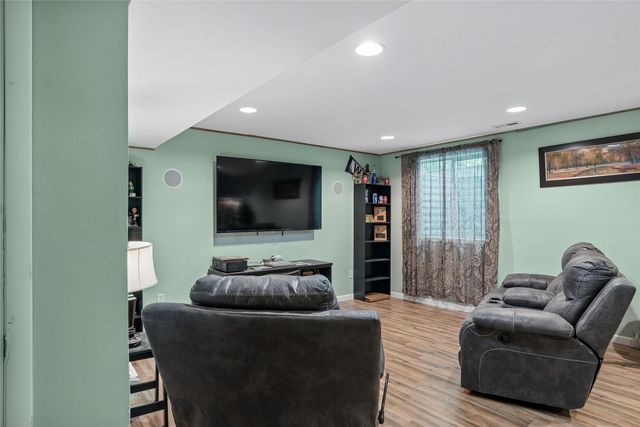 1001 N O Street, Indianola, IA 50125