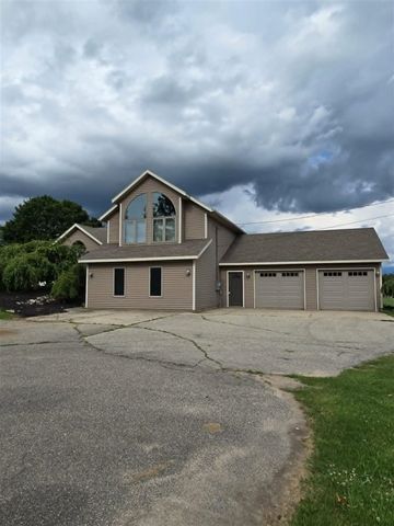 15530 Snauble Avenue, Cedar Springs, MI 49319