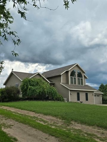 15530 Snauble Avenue, Cedar Springs, MI 49319