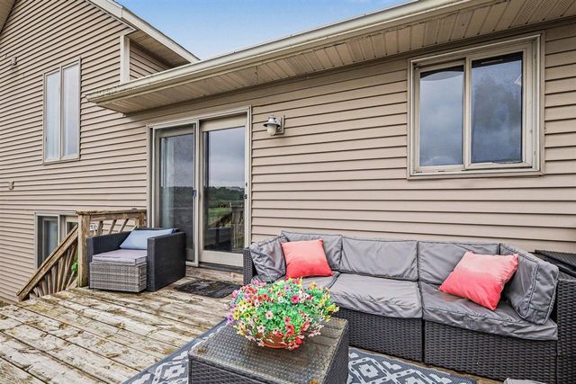 15530 Snauble Avenue, Cedar Springs, MI 49319