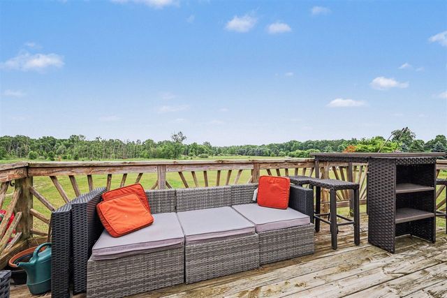 15530 Snauble Avenue, Cedar Springs, MI 49319