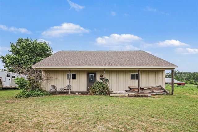 15530 Snauble Avenue, Cedar Springs, MI 49319