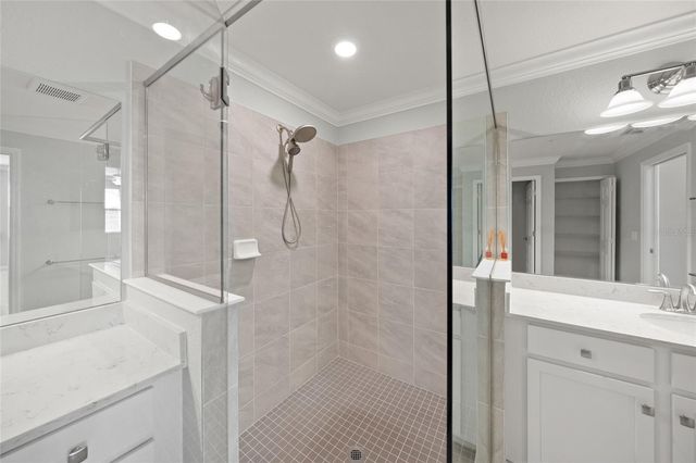 10805 TARFLOWER DRIVE 102, Venice, FL 34293