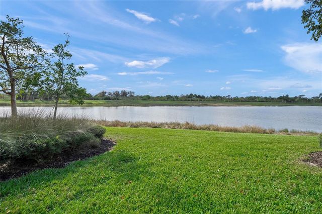 10805 TARFLOWER DRIVE 102, Venice, FL 34293
