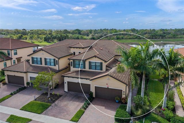 10805 TARFLOWER DRIVE 102, Venice, FL 34293