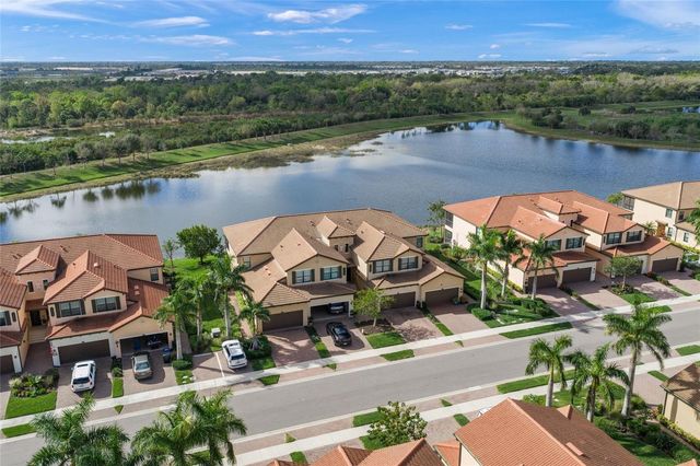 10805 TARFLOWER DRIVE 102, Venice, FL 34293