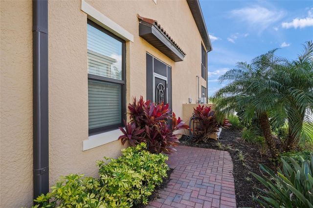 10805 TARFLOWER DRIVE 102, Venice, FL 34293
