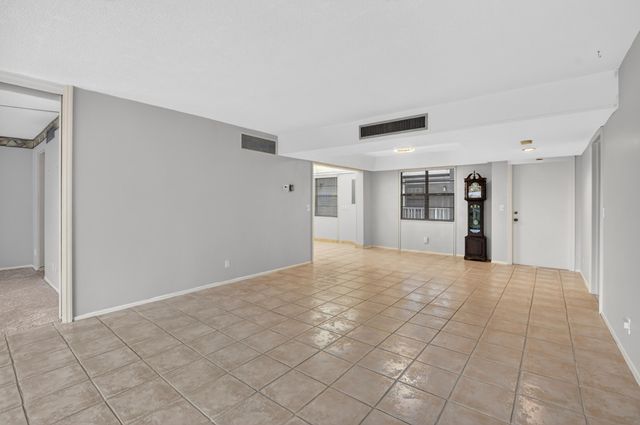 501 SW 11th Place 412, Boca Raton, FL 33432