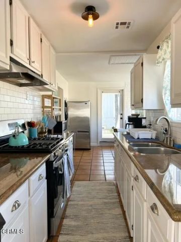 248 Cahuenga Drive, Oxnard, CA 93035