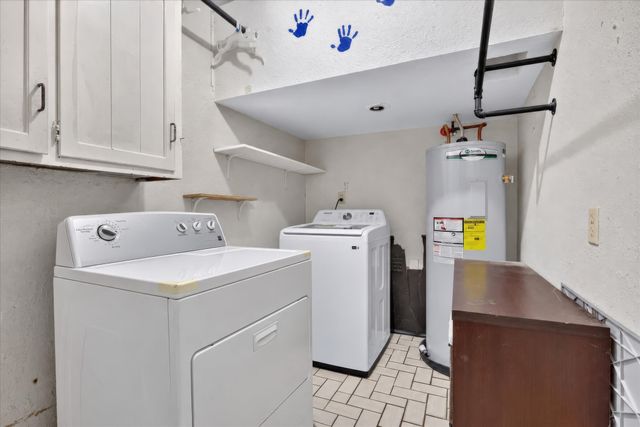 416 Cedarwood Street, Azle, TX 76020