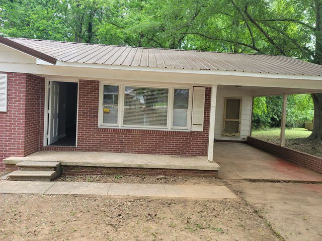 200 Lincoln Drive, Gaffney, SC 29341