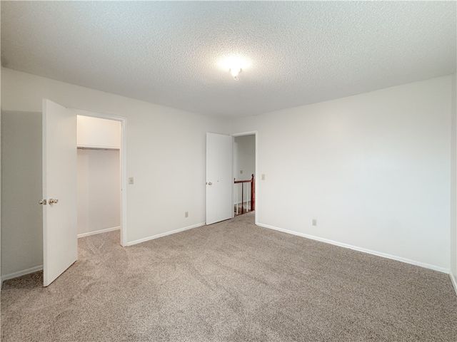 4114 N Sunflower Circle, Fayetteville, AR 72703