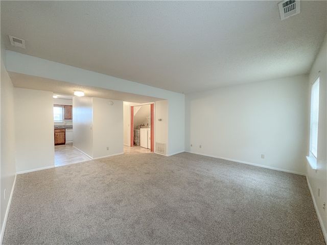 4114 N Sunflower Circle, Fayetteville, AR 72703