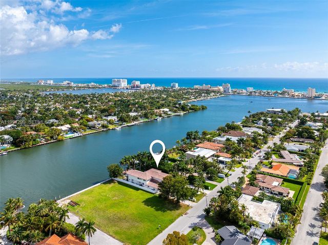 1047 S Southlake Dr, Hollywood, FL 33019