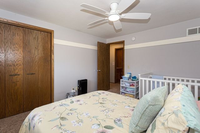 2039 E 46th Street, Davenport, IA 52807