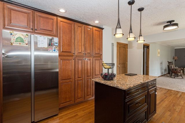 2039 E 46th Street, Davenport, IA 52807