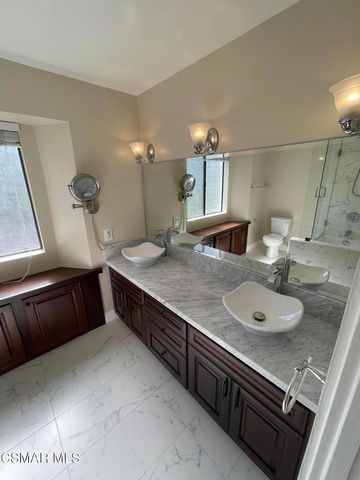 1174 Westlake Boulevard E, Westlake Village, CA 91361