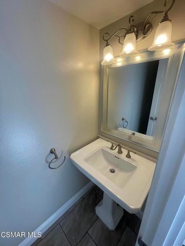 1174 Westlake Boulevard E, Westlake Village, CA 91361