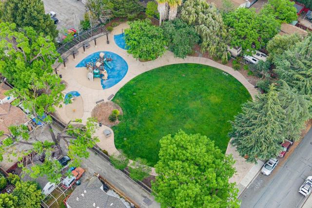 38 Devonshire Avenue 6, Mountain View, CA 94043