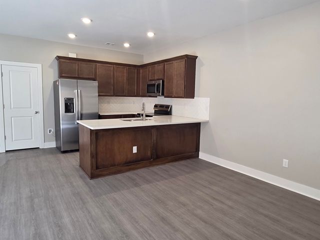2449 S Wheatland Ct, Wichita, KS 67235