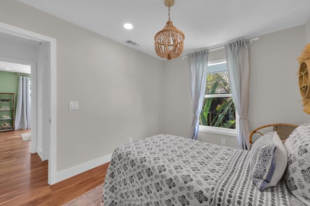 14138 Leeward Way, Palm Beach Gardens, FL 33410