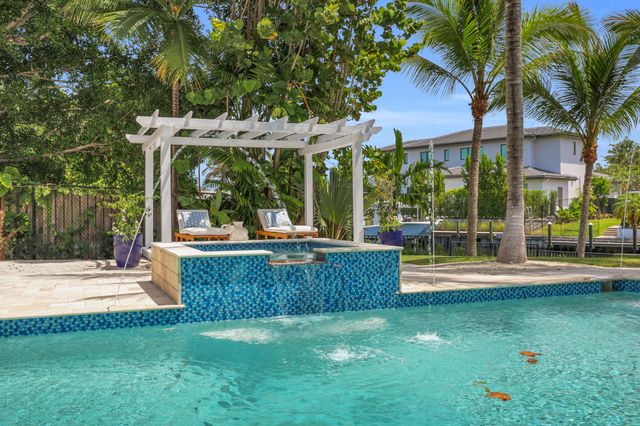 14138 Leeward Way, Palm Beach Gardens, FL 33410