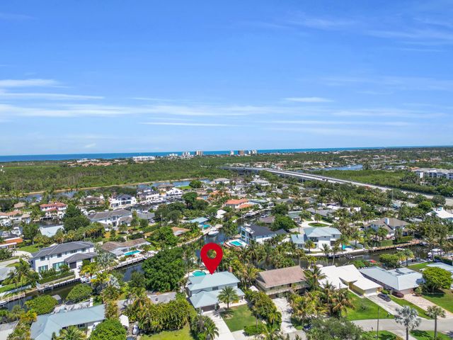14138 Leeward Way, Palm Beach Gardens, FL 33410