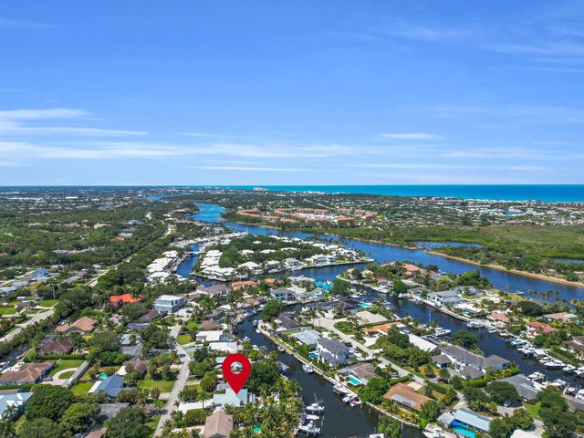 14138 Leeward Way, Palm Beach Gardens, FL 33410
