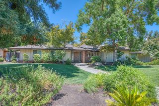 1590 W Escalon Avenue, Fresno, CA 93711