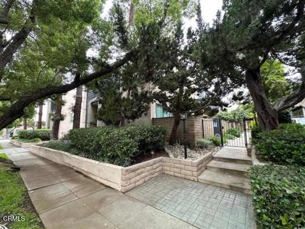 1841 Bushnell Avenue, South Pasadena, CA 91030