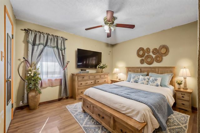 669 S Oak Street, Van, TX 75790