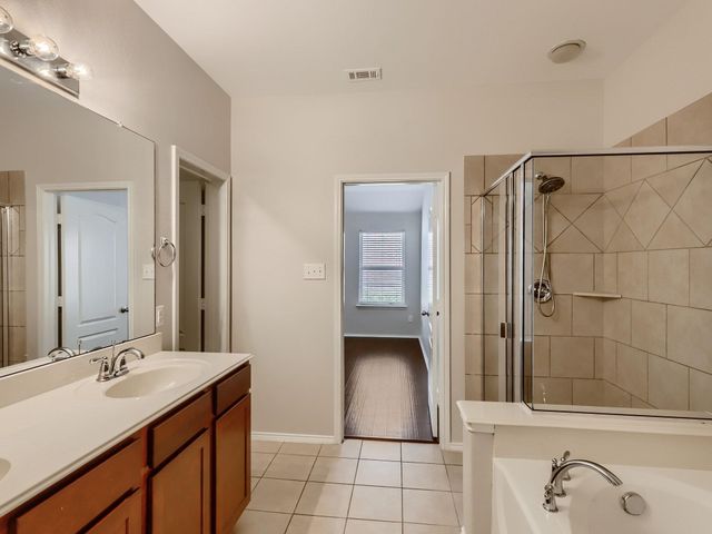 1270 Lasso Drive, Little Elm, TX 75068