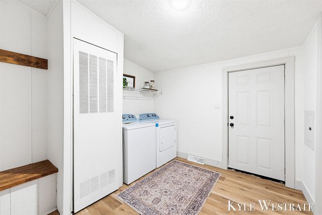9470 Schow Road, Holton, MI 49425