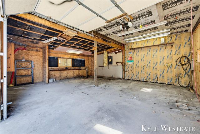 9470 Schow Road, Holton, MI 49425