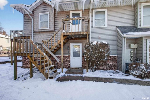 2418 E 51ST Street A, Davenport, IA 52807