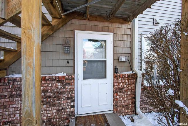 2418 E 51ST Street A, Davenport, IA 52807