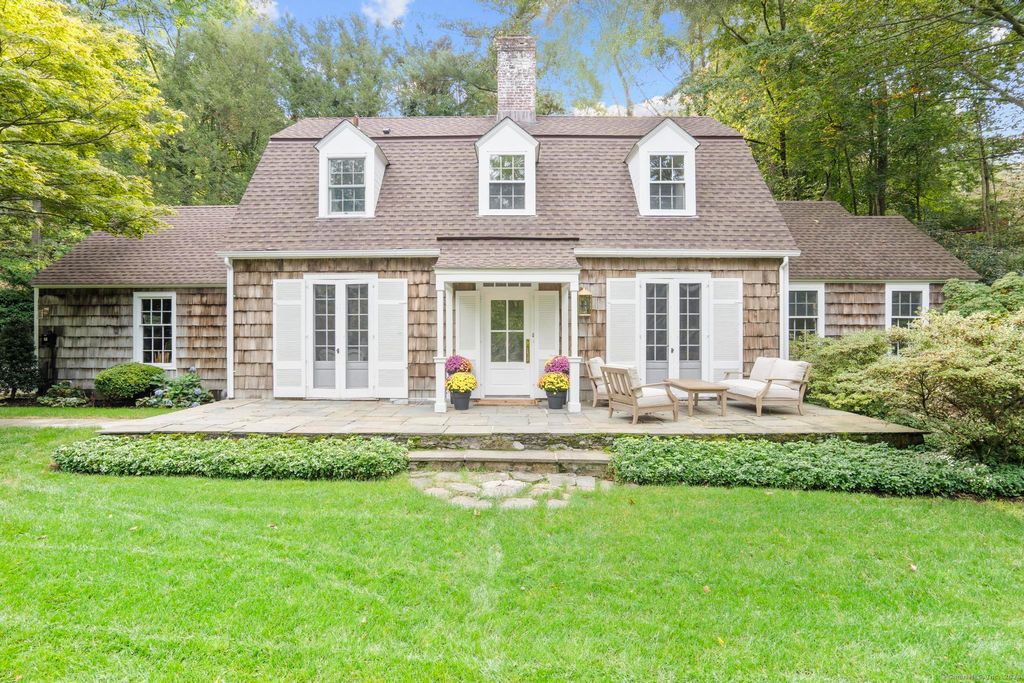 226 Cedar Heights Road, Stamford, CT 06905