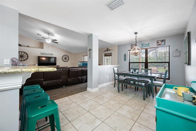 14311 HILL COUNTRY LANE, Dade City, FL 33525