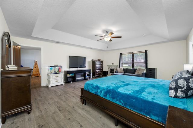 14311 HILL COUNTRY LANE, Dade City, FL 33525