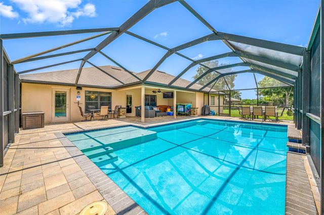 14311 HILL COUNTRY LANE, Dade City, FL 33525
