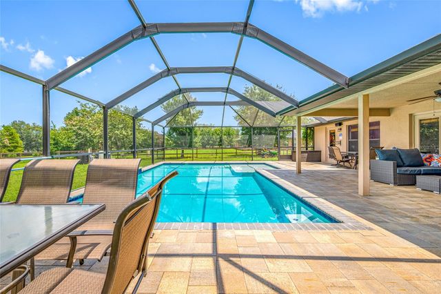 14311 HILL COUNTRY LANE, Dade City, FL 33525