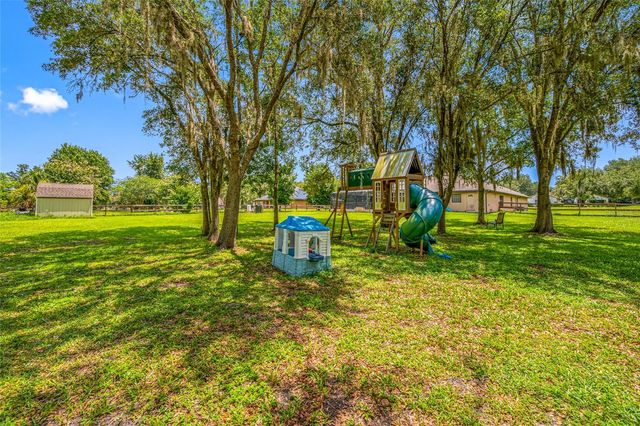14311 HILL COUNTRY LANE, Dade City, FL 33525