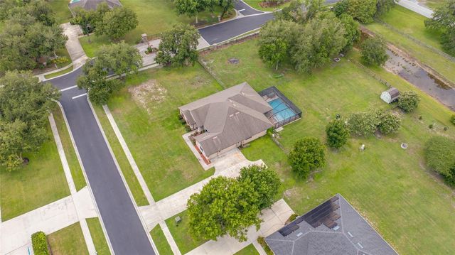 14311 HILL COUNTRY LANE, Dade City, FL 33525