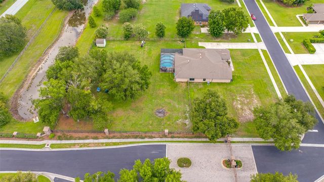 14311 HILL COUNTRY LANE, Dade City, FL 33525